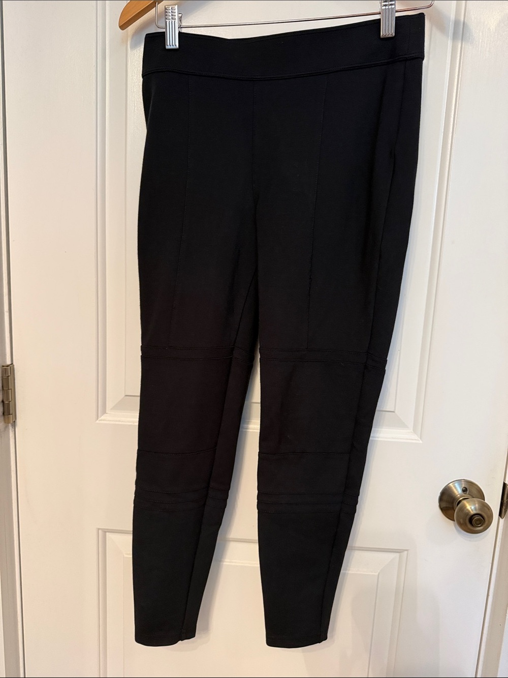 Abercrombie & Fitch Black Ponte Knit Skinny Pants Capri cropped zipper size S